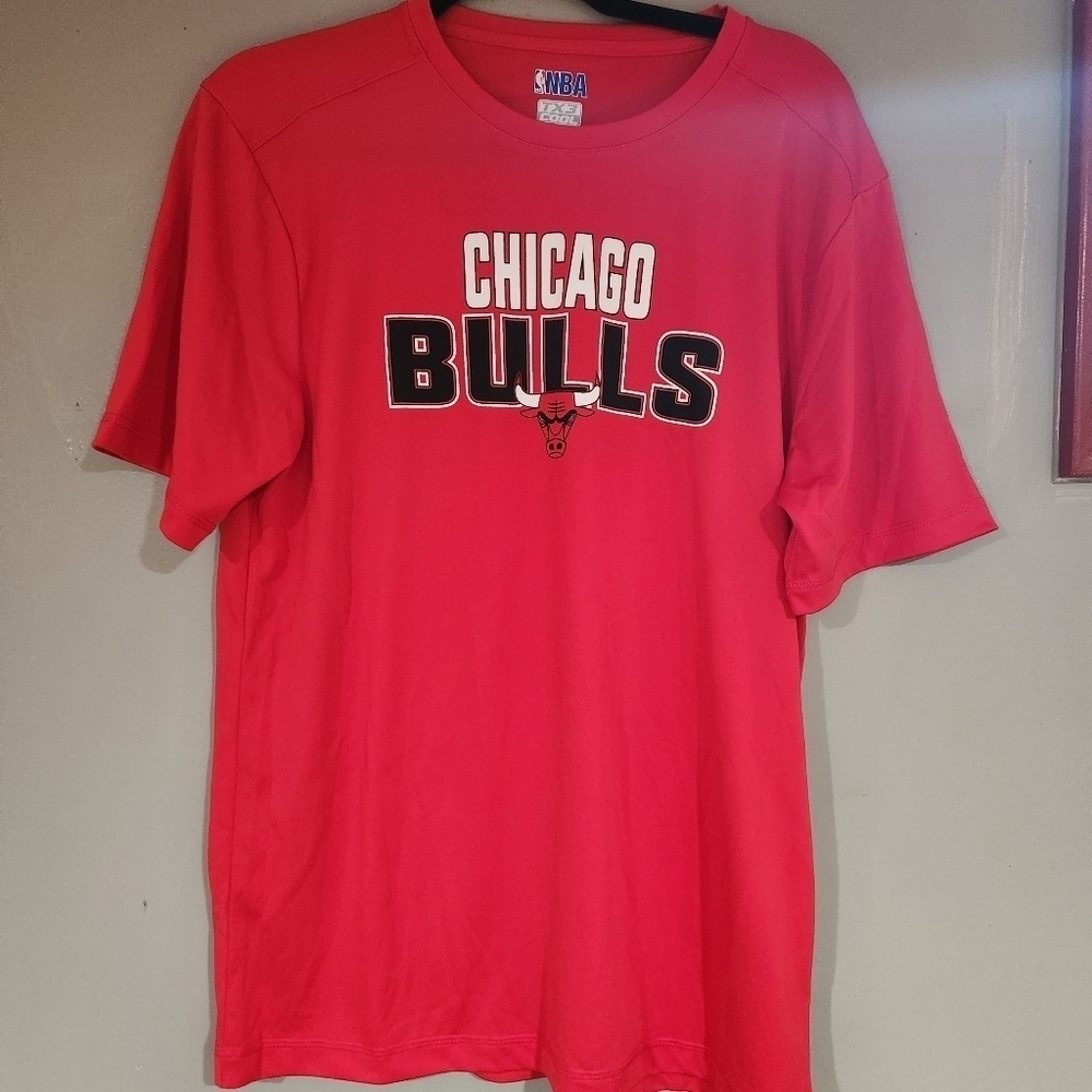 NBA Chicago Bulls Tee Size M